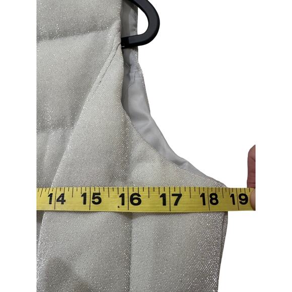 Berek Silver Slim Fit Puffer Vest Sparkly Art to Wear Glam Womens size M - Picture 4 of 8